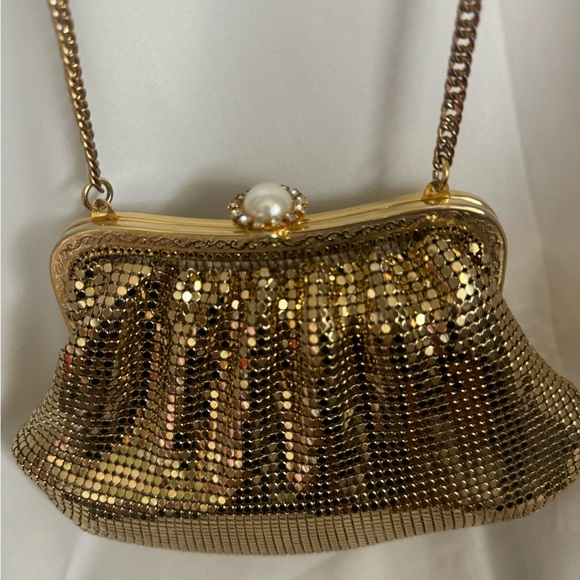 WHITING & DAVIS Gold Mesh Vintage  Crossbody Purse - Picture 4 of 8